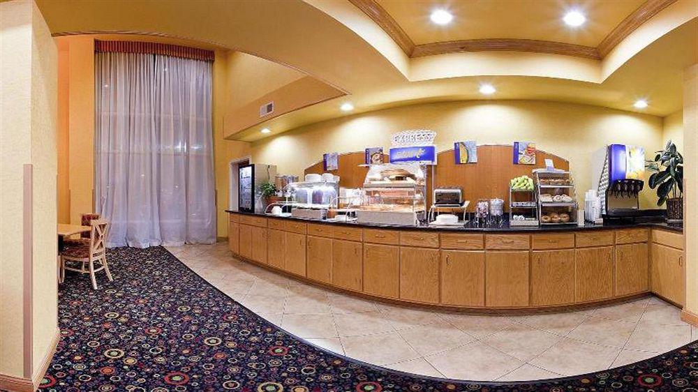 Holiday Inn Express Hotel & Suites Louisville South-Hillview, An Ihg Hotel מראה חיצוני תמונה